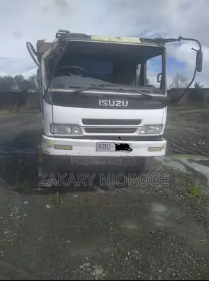 Isuzu Forward 14 Tonnes 2006 White for Sale