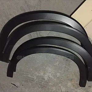 Honda Vezel Wheel Arch Moulding