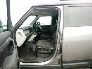 Land Rover Defender 2020