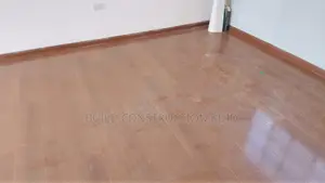 8mm Thickness Floor Laminates in Kenya.