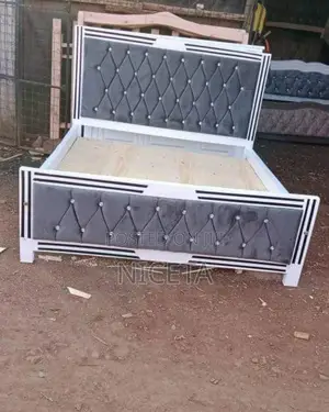 5x6 Bed Available