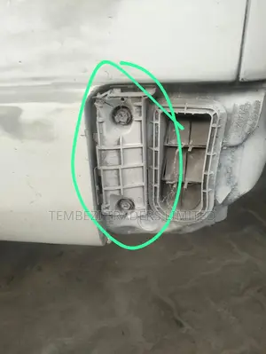 Bumper Slide Toyota Hiace 7L Rear Bumper