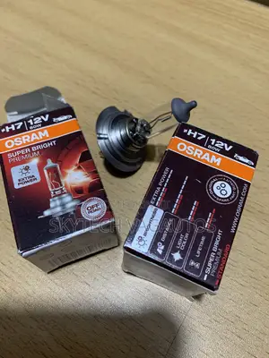 H7 Headlight Bulb