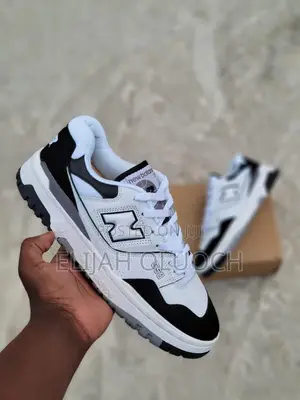 New Balance 550