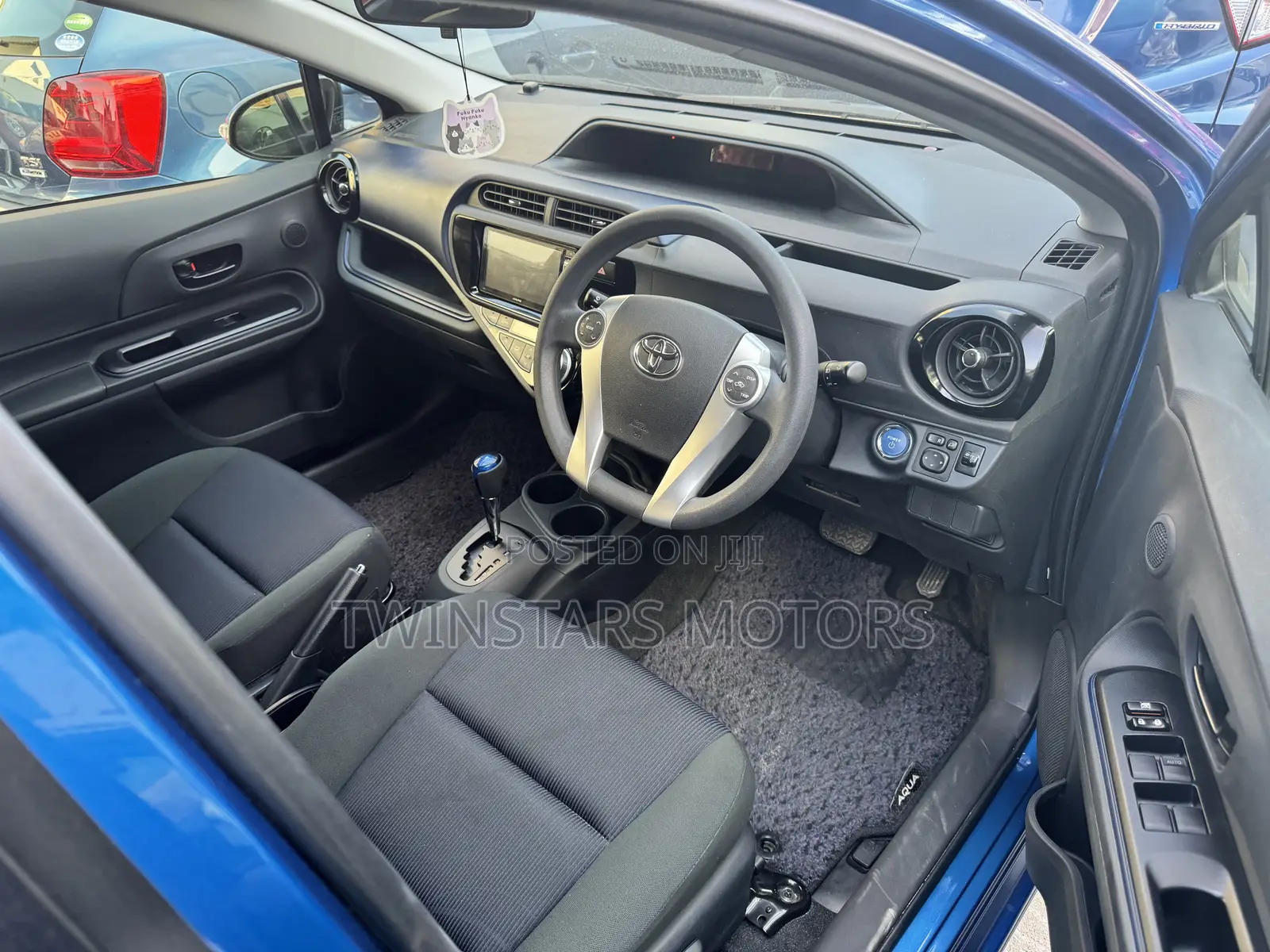 Toyota Aqua 2017 Blue