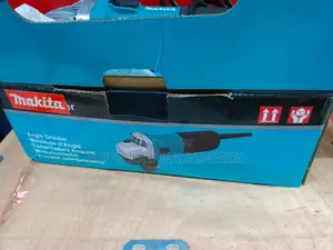 Makita 41⁄2 Inch Grinder