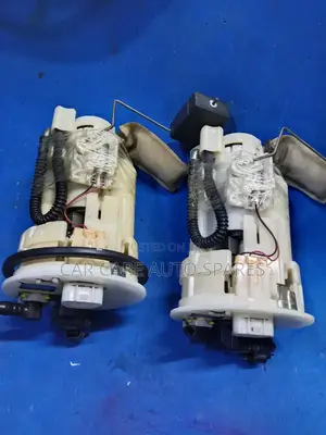Fuel Pump Toyota Harrier /Lexus 2015