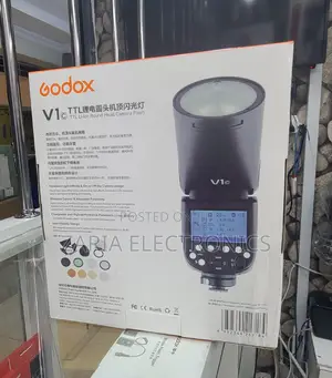 Godox V1 Camera Flash Light