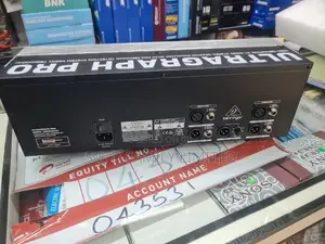 Behringer FBQ6200HD Equalizer