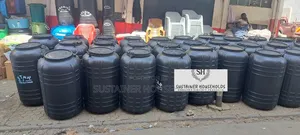 Star, 320 Litres Plastic Tanks