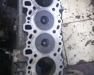 Toyota Hiace 7 L/ 9 L Half Engine
