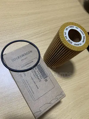 Audi Q5/A4/Mk7/ Oil Filter