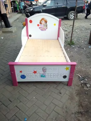 Modern Wooden Kids Toddler Bed 4 by 6 Fitts