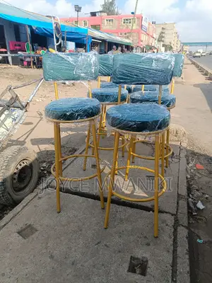 Kitchen Counter Stools or Bar Stools Green 