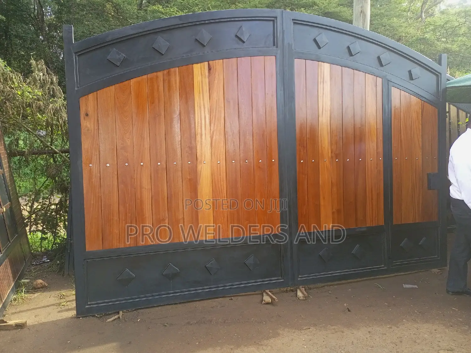 Designer Wooden Gate