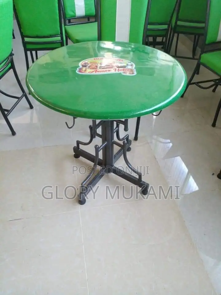Restaraunt N Bar Table