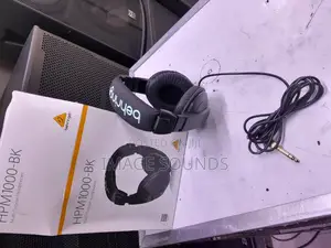 Headphones Behringer HPM-1000