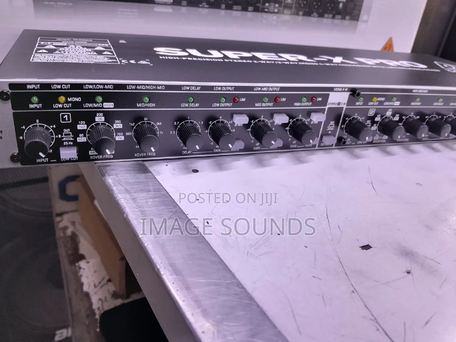 Behringer Pro Crossover