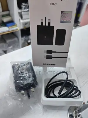 Samsung Charger.45 Watts Fast and Reliable Charger