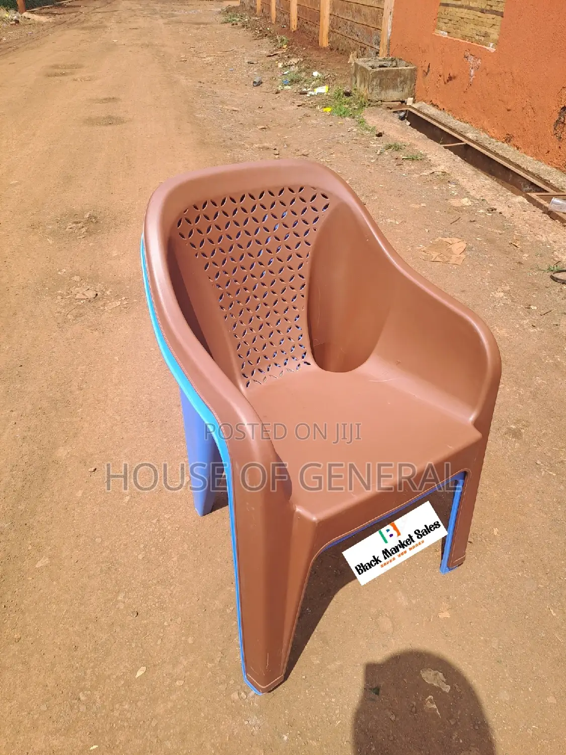 Easy Skyplast Plastic Chair