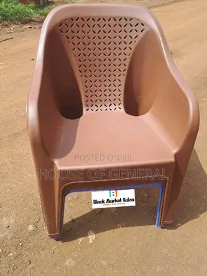 Easy Skyplast Plastic Chair