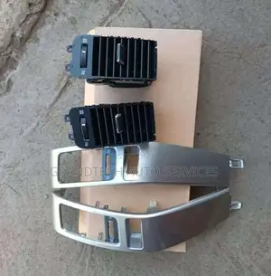 Prado Fj 120 Air Conditioning Vents and Covers.