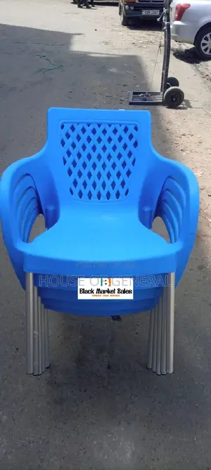Strong Plastic Chair With Metal Legs