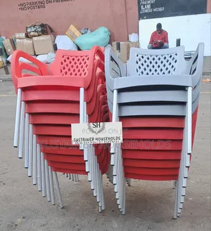 Bruno Plastic Chairs With Four Supporting Metal Legs