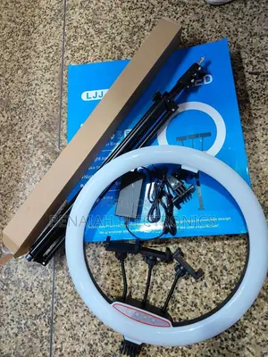 18 Inches Ringlight.For Photography and Live Shows.Stand.