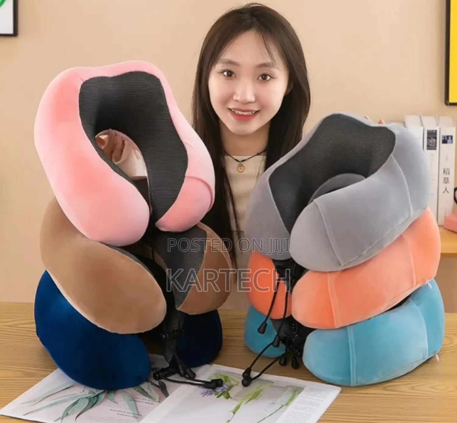 U-Shaped Travel Neck Pillows