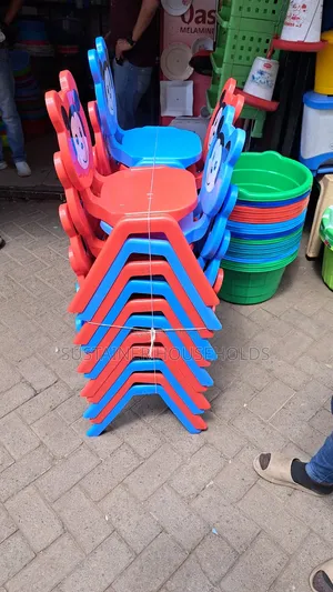 Strong and Durable Plastic Kids Chairs