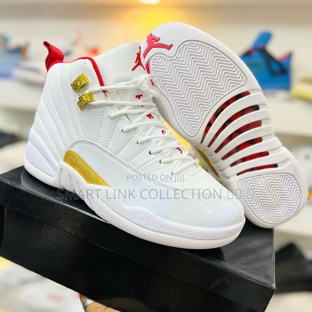 Jordan 12.Jumpman