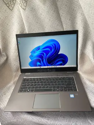 Laptop HP ZBook Studio G5 32GB Intel Core I7 SSD 256GB