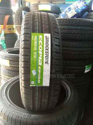 195/65r15 Bridgestone Tyre