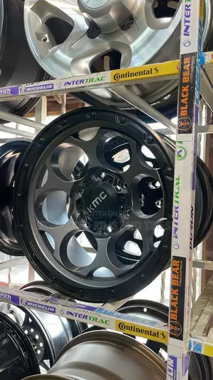 KMC Black Grey 16 Inch Rims Set Fitting Hilux, Ford Ranger