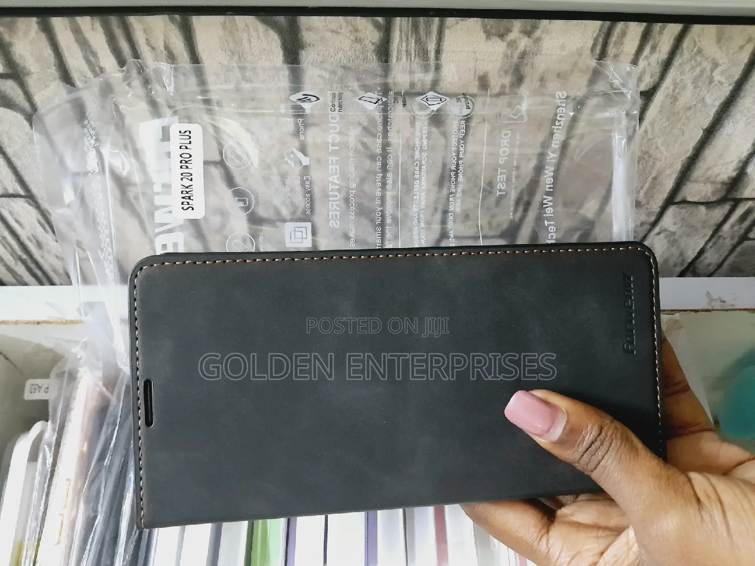 Tecno Spark 20 Pro Plus Leather Flip Cover