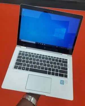 Laptop HP EliteBook 1030 8GB Intel Core i5 SSD 256GB