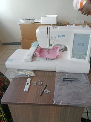 Single Needle Desktop Embroidery Machine