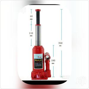 New 10ton Hydraulic Bottle Jack.