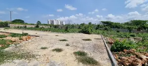 1/4 Plots, Serena Second Row From the Indian Ocean for Sale.