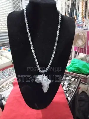 Twisted Chain.