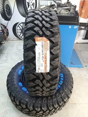 265/75r16 Maxxis Bighorn M/T Tire