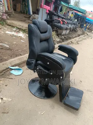 Barber Chair, Black Plain 