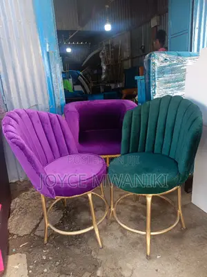 Manicure Flower Seats, Different Colours 