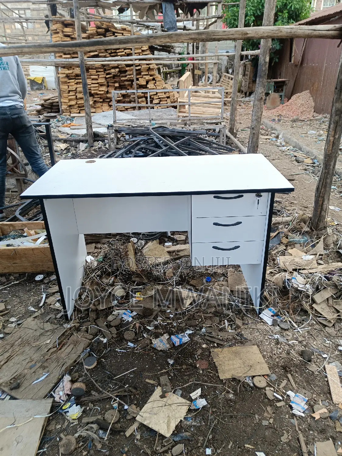 Office Desk or Office Table 1.2 M