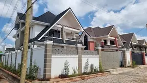 4bdrm Maisonette in Membley Estate for sale