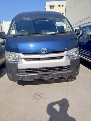 Toyota HiAce 2018 Blue