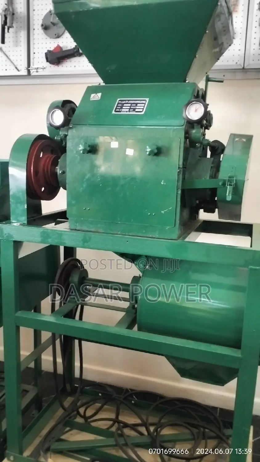 Maize Floor Roller Mill