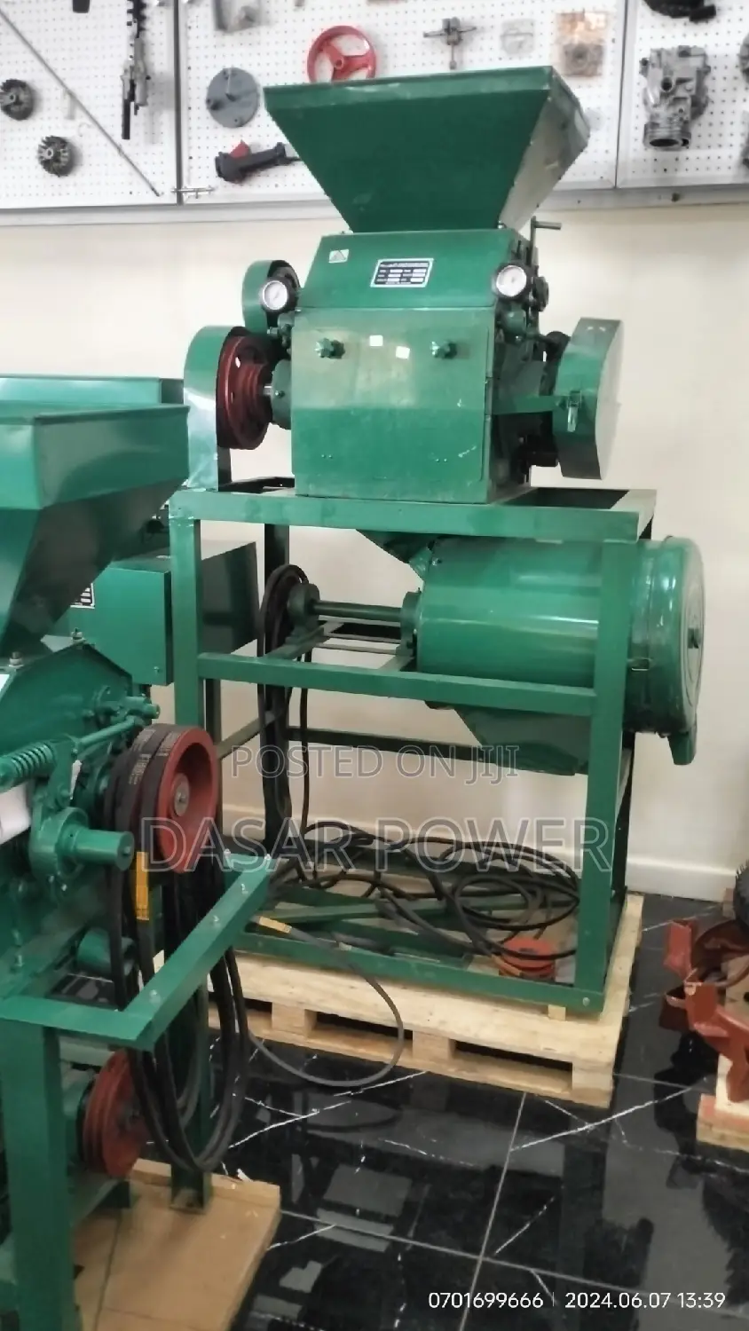 Maize Floor Roller Mill