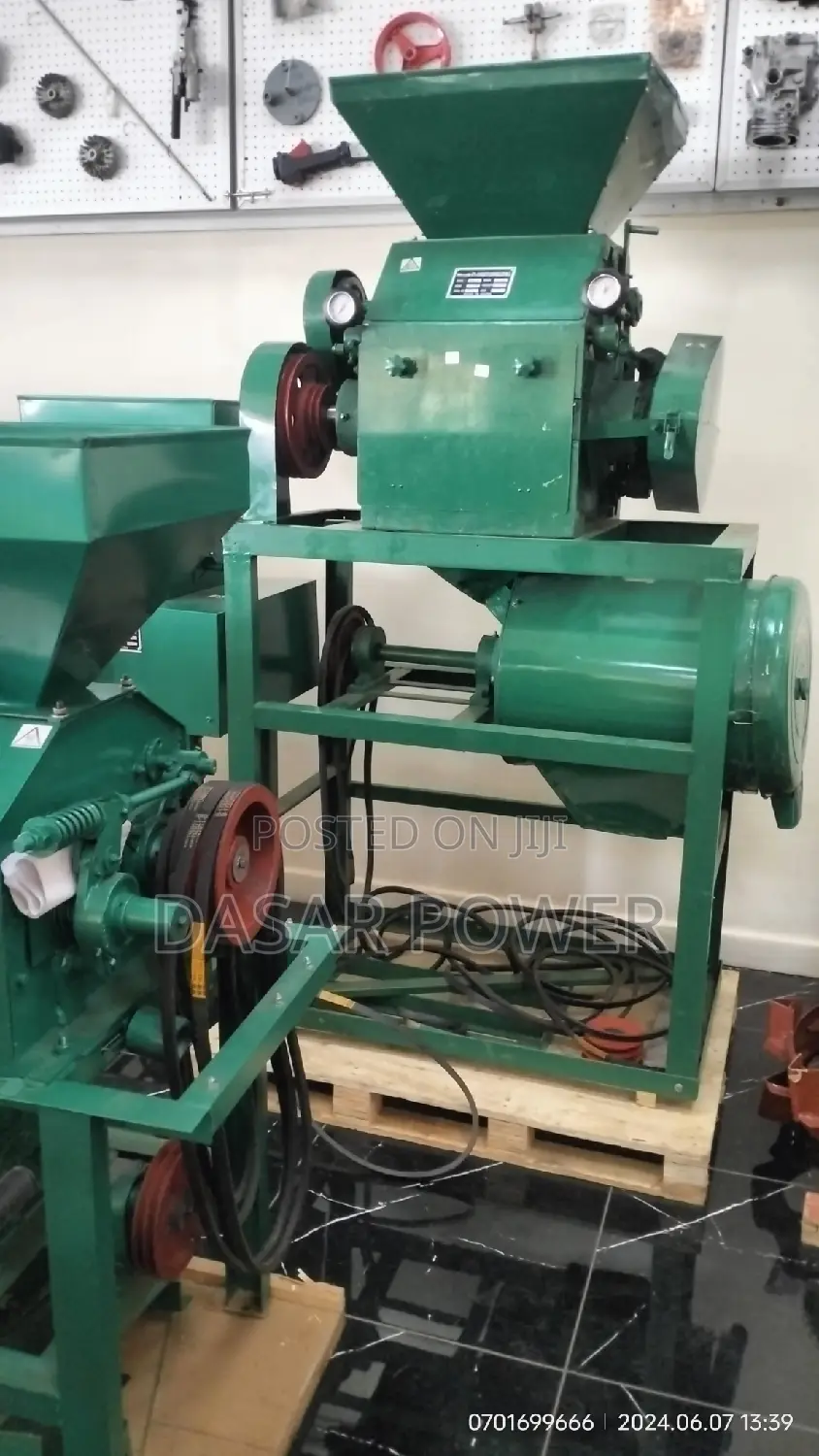 Maize Floor Roller Mill